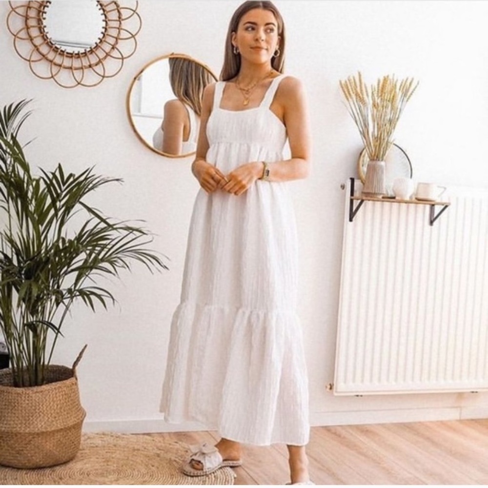 White Textured Weave Dress - ZARA 🌼